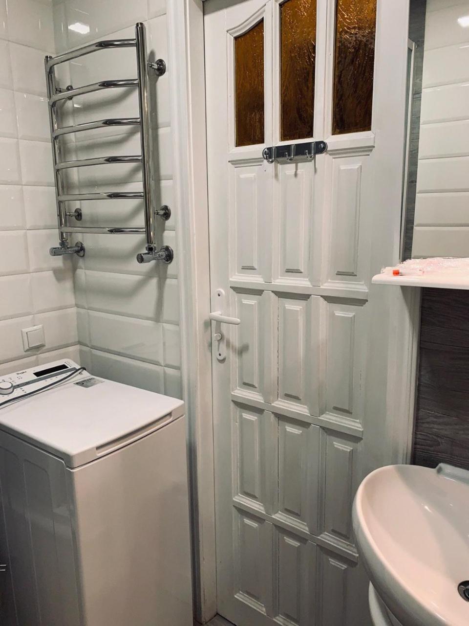 לבוב Modern Chaikovskogo Apartment מראה חיצוני תמונה
