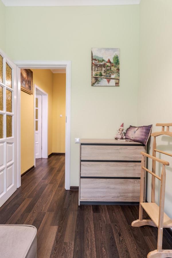 לבוב Modern Chaikovskogo Apartment מראה חיצוני תמונה